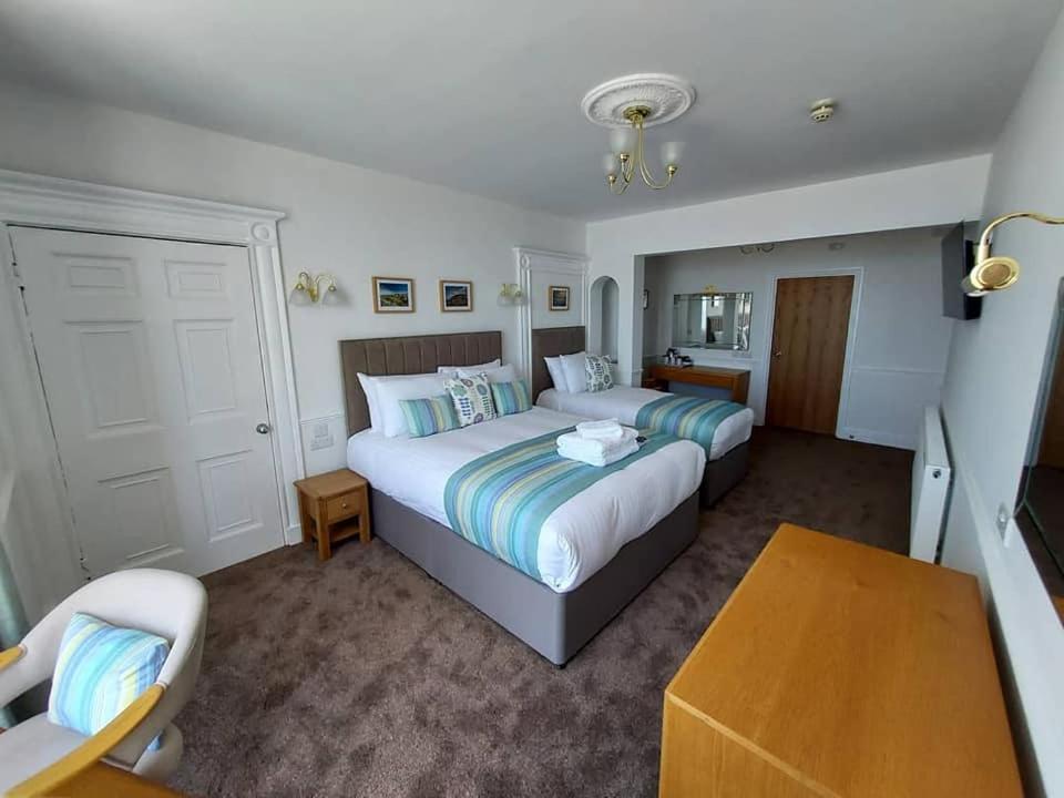 Richmond 4*